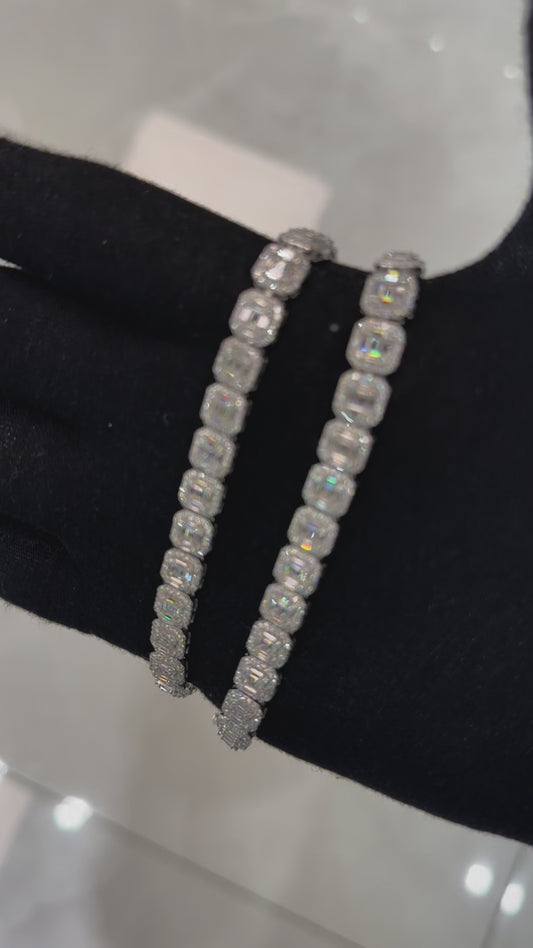 MOISSANITE VVS BAGUETTE BRACELET